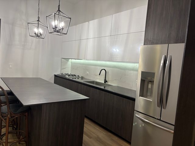 833 N California Avenue 1C, Chicago, IL 60622