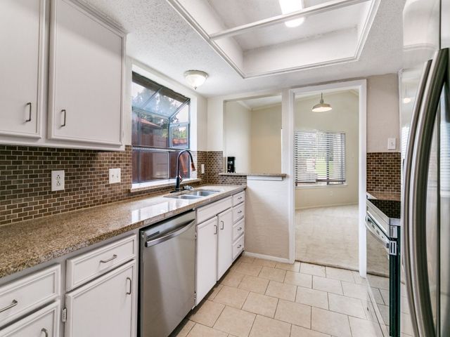 2415 Sendero Trail, Lewisville, TX 75067