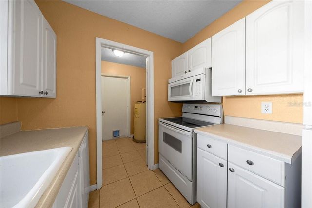 14906 SW 38TH CIRCLE, Ocala, FL 34473