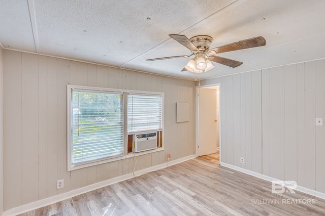 9047 Ingleside Avenue, Irvington, AL 36544