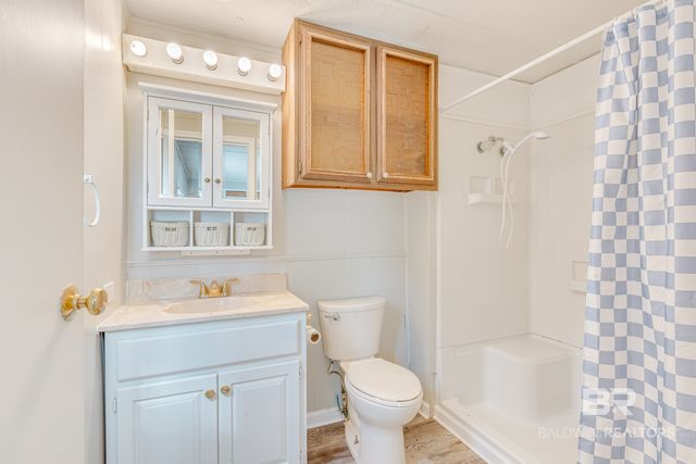 9047 Ingleside Avenue, Irvington, AL 36544