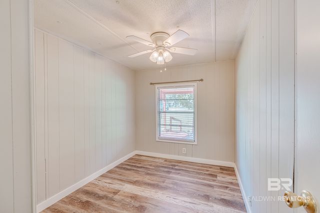 9047 Ingleside Avenue, Irvington, AL 36544