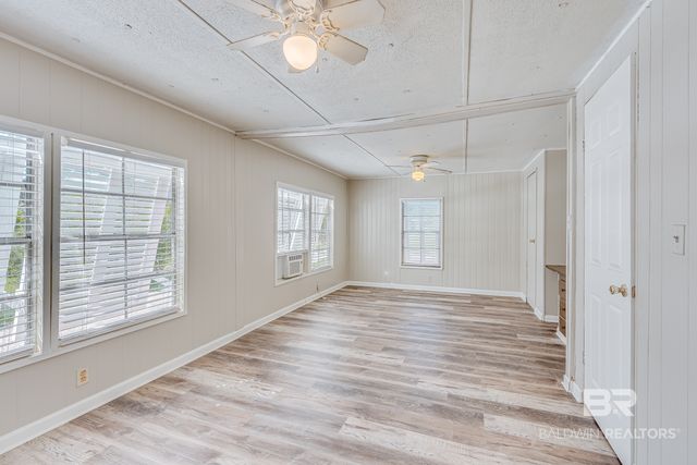 9047 Ingleside Avenue, Irvington, AL 36544