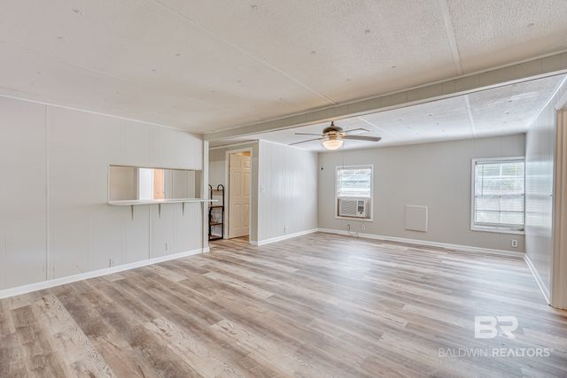 9047 Ingleside Avenue, Irvington, AL 36544