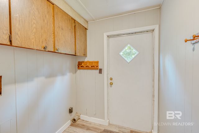 9047 Ingleside Avenue, Irvington, AL 36544