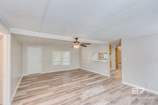 9047 Ingleside Avenue, Irvington, AL 36544