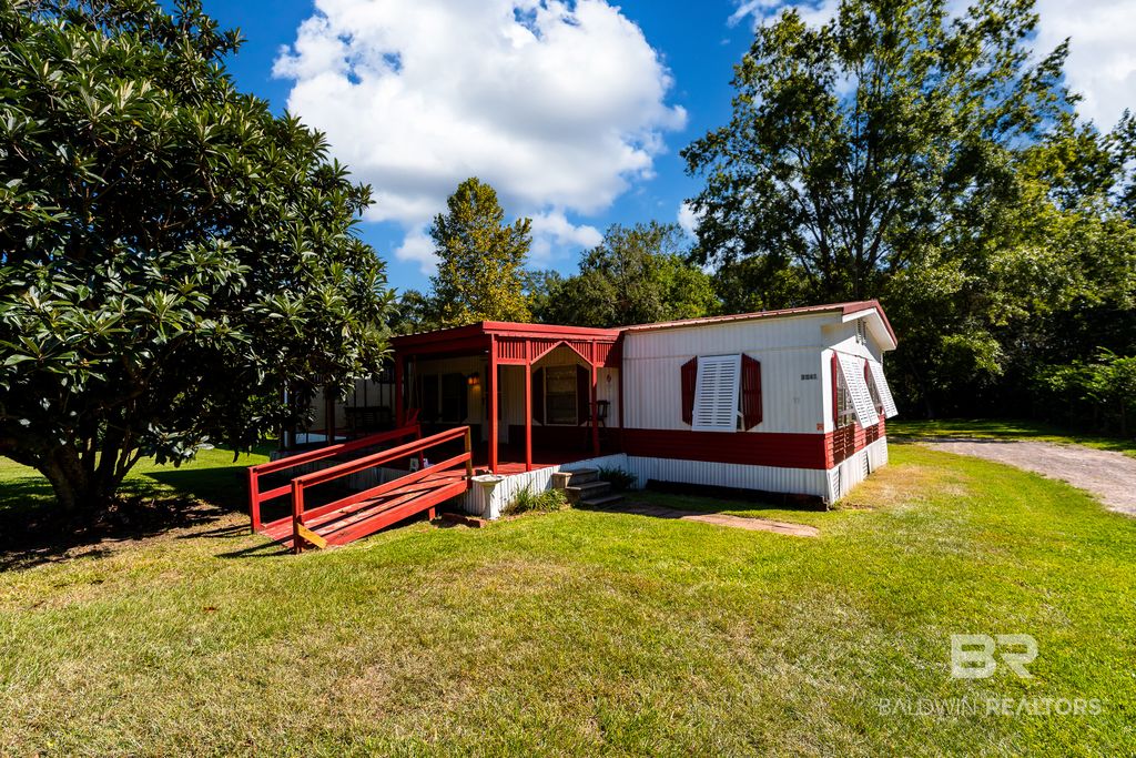 9047 Ingleside Avenue, Irvington, AL 36544