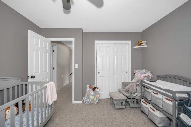 13 Sheridan Drive, Londonderry, NH 03053