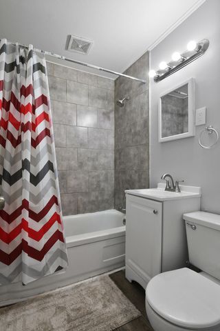 2023 Vermont Street 29, Gary, IN 46407