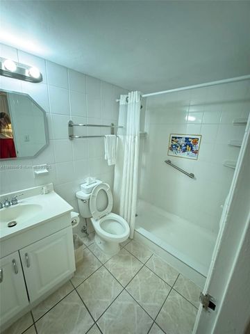 19201 Collins Ave 801, Sunny Isles Beach, FL 33160