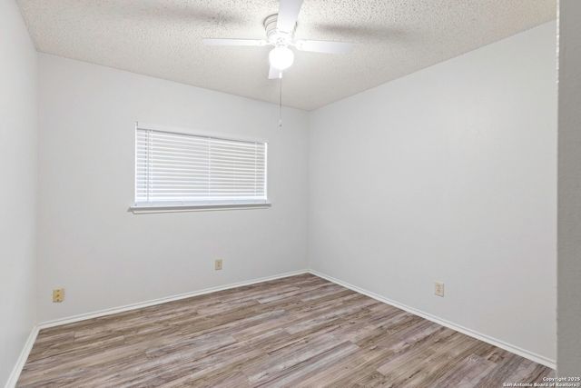 6835 Waterfall Pass, Converse, TX 78109