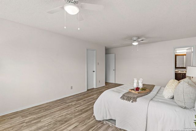 6835 Waterfall Pass, Converse, TX 78109