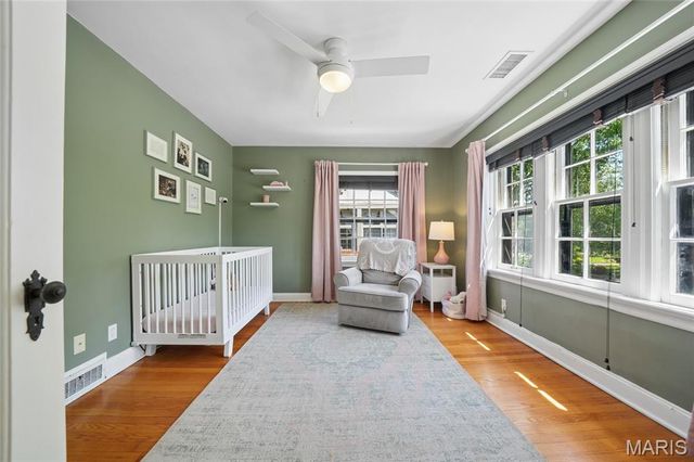 7619 Stanford Avenue, University City, MO 63130
