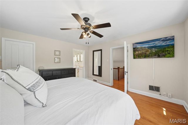 7619 Stanford Avenue, University City, MO 63130