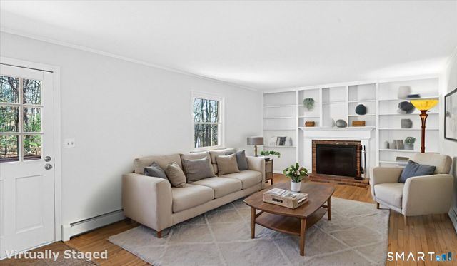 28 Park Road, Simsbury, CT 06070