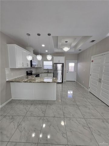 1018 N Woodson Avenue 4, Edinburg, TX 78541