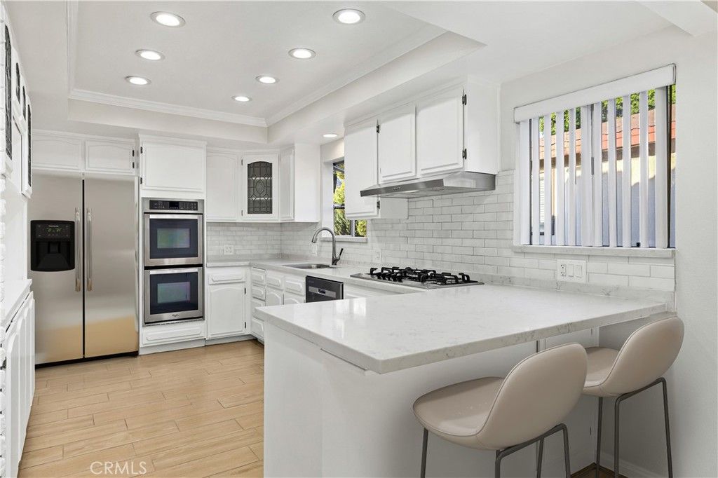 Image 18 of property listing at 1048 E Comstock Avenue, Glendora, CA 91741