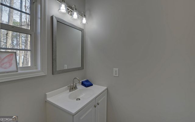 1152 Bert Moorhead Road, Canon, GA 30520