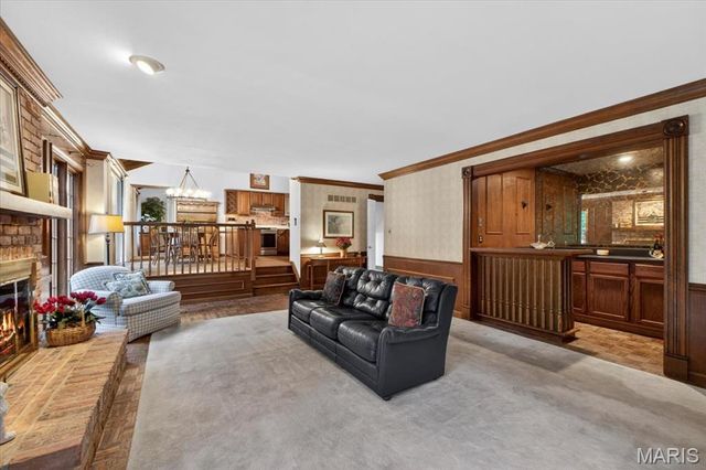 1544 Horseshoe Ridge Road, Chesterfield, MO 63005
