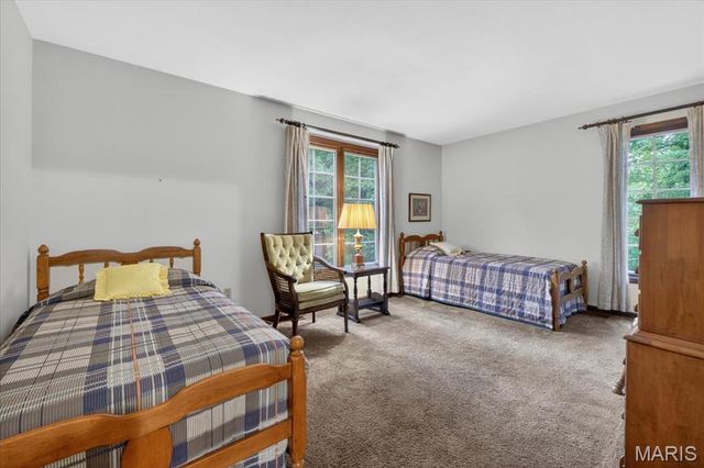 1544 Horseshoe Ridge Road, Chesterfield, MO 63005