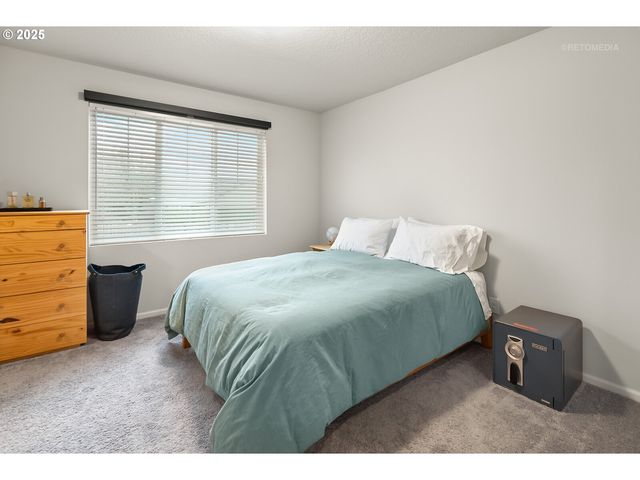 31021 Nw NORTH Ave, North Plains, OR 97133