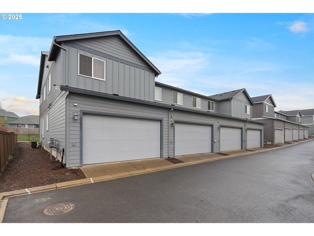 31021 Nw NORTH Ave, North Plains, OR 97133