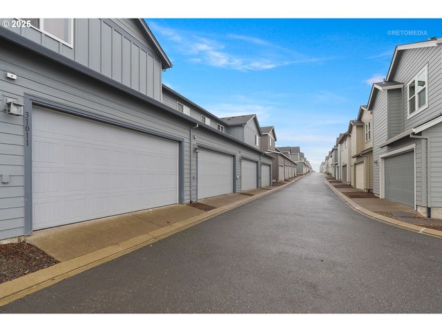 31021 Nw NORTH Ave, North Plains, OR 97133