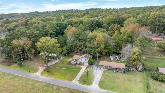 3812 Grand Avenue SW, Fort Payne, AL 35967