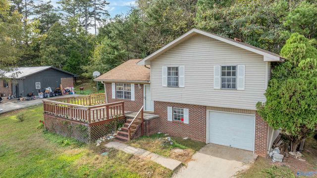 3812 Grand Avenue SW, Fort Payne, AL 35967