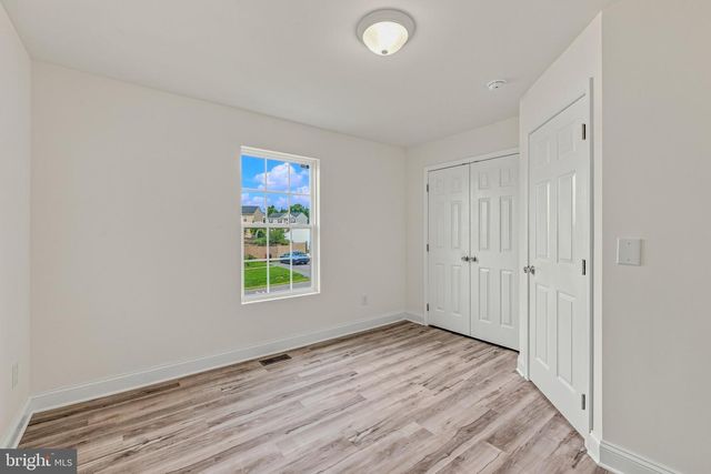 77 EISENHOWER CIR, Inwood, WV 25428