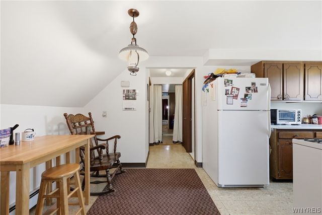 68 East Center Road, West Seneca, NY 14224