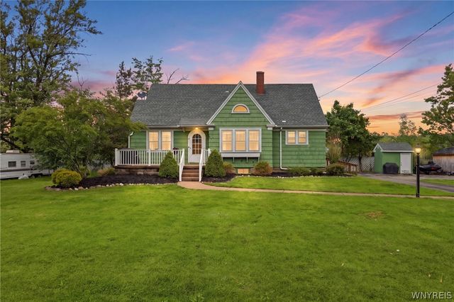 68 East Center Road, West Seneca, NY 14224