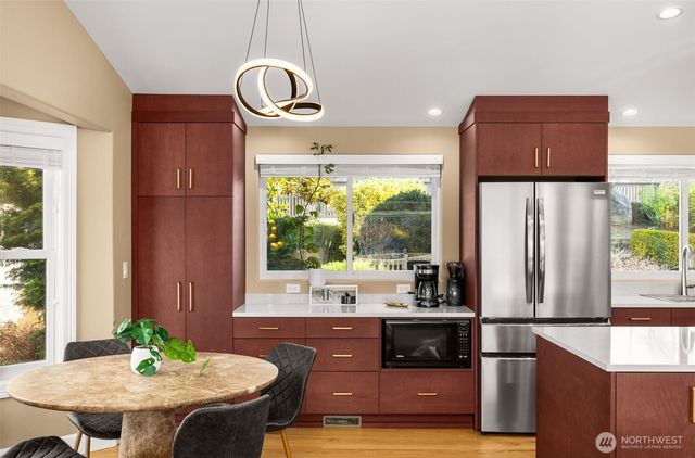 4724 Gardner Avenue, Everett, WA 98203