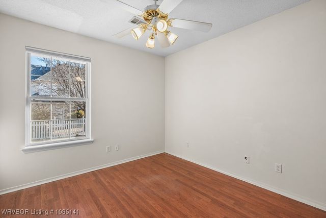 3218 Fairway Drive, Alma, AR 72921