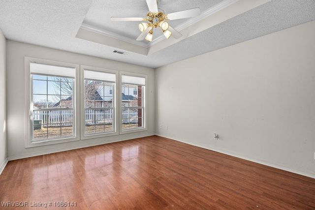 3218 Fairway Drive, Alma, AR 72921