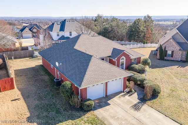 3218 Fairway Drive, Alma, AR 72921