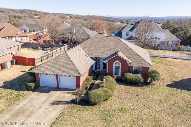 3218 Fairway Drive, Alma, AR 72921