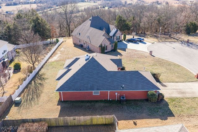 3218 Fairway Drive, Alma, AR 72921