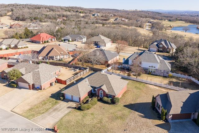 3218 Fairway Drive, Alma, AR 72921