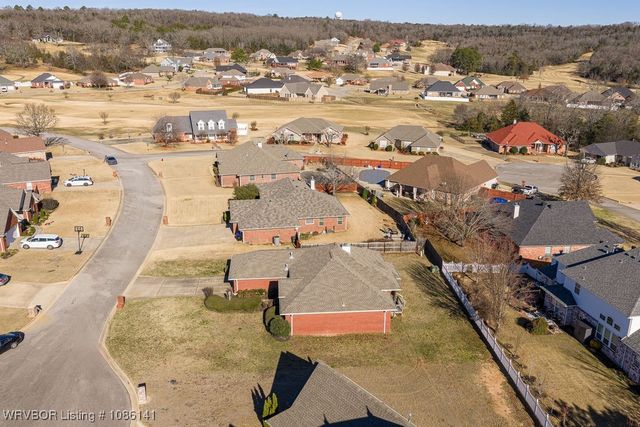 3218 Fairway Drive, Alma, AR 72921