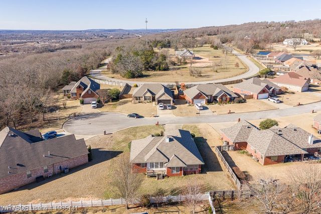 3218 Fairway Drive, Alma, AR 72921