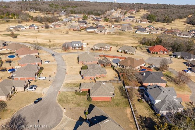 3218 Fairway Drive, Alma, AR 72921