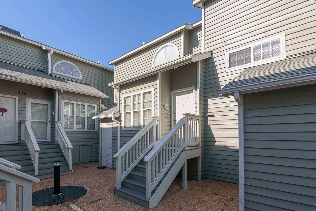312 Cumberland Terrace Dr Apt 6D, Myrtle Beach, SC 29572 — photo 3