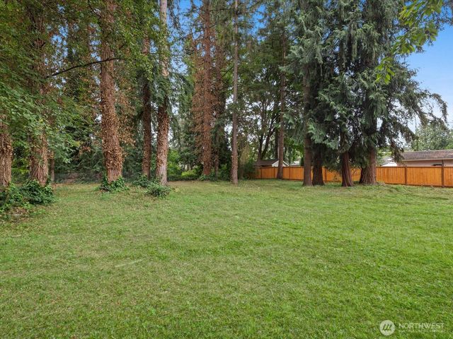 5724 78th Place NE, Marysville, WA 98270