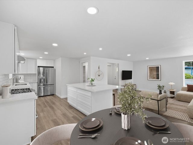 5724 78th Place NE, Marysville, WA 98270