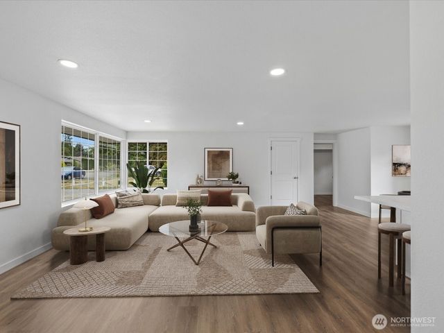 5724 78th Place NE, Marysville, WA 98270