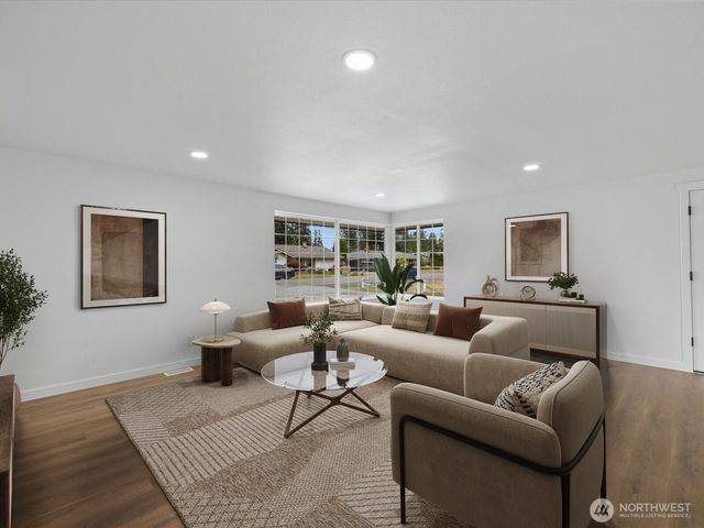 5724 78th Place NE, Marysville, WA 98270