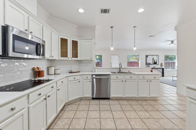 2502 Vernell WAY, Round Rock, TX 78664