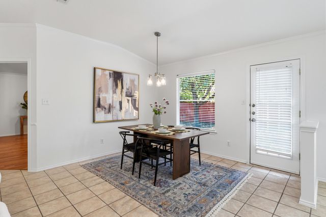 2502 Vernell WAY, Round Rock, TX 78664