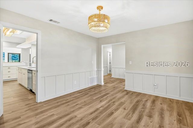 20 Kings Ct, Hilton Head Island, SC 29926